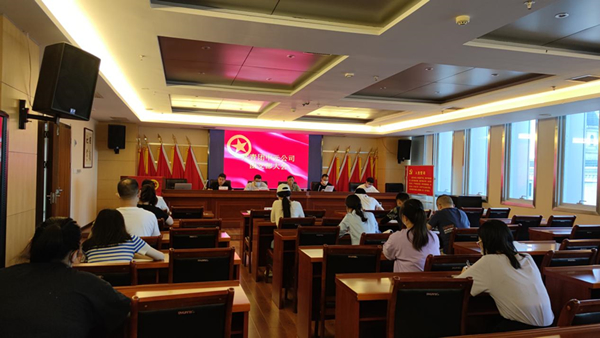 1628825191702024977.jpg 001.jpg